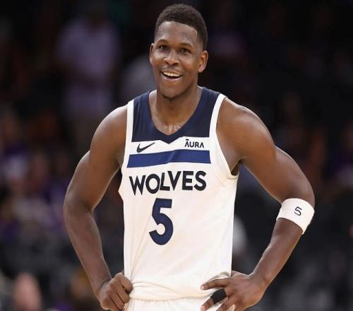 记者：河南已经向阿奇姆彭提供续约合同（记者透露，河南队已向阿奇姆彭递交续约合同）