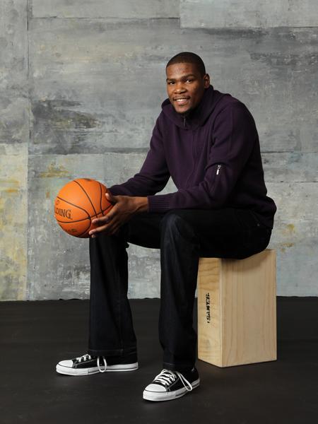 河南球迷心态反思，俱乐部称大热必死引警示（河南球迷自省：俱乐部“热门必倒”论敲响警钟）