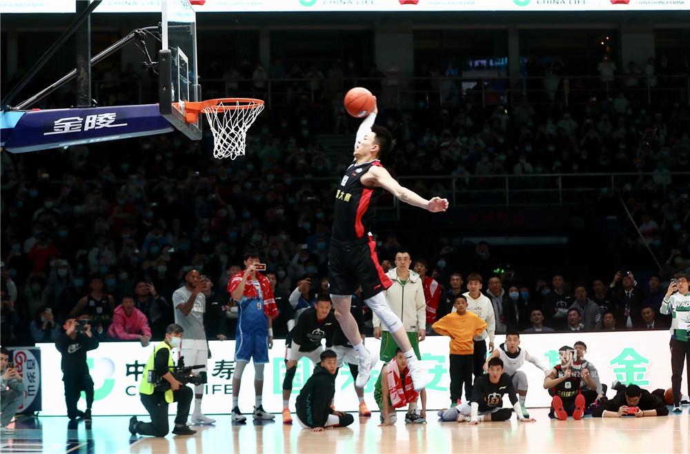 德转统计U18球员身价前50：亚马尔、库巴西、埃斯特旺前3（德转U18球员身价榜TOP50：亚马尔、库巴西、埃斯特旺位列前三）