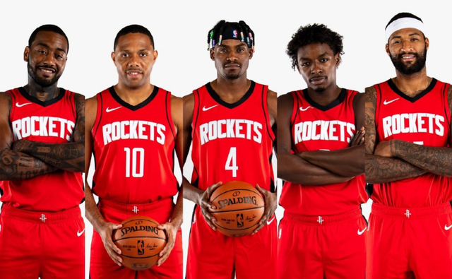 记者：维尼修斯女友在美国涉嫌欠税，可能无法陪他参加世界杯（记者称维尼修斯女友在美涉嫌欠税，或难陪同其出征世界杯）