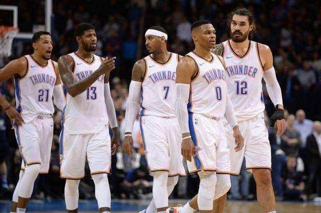 罚球少了13个！詹姆斯：有时候你能得到哨子，但有时候不能（罚球少13次！詹姆斯：有时有哨，有时没有）